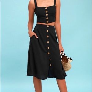 Lulu’s black two piece midi set! 😍 NWOT